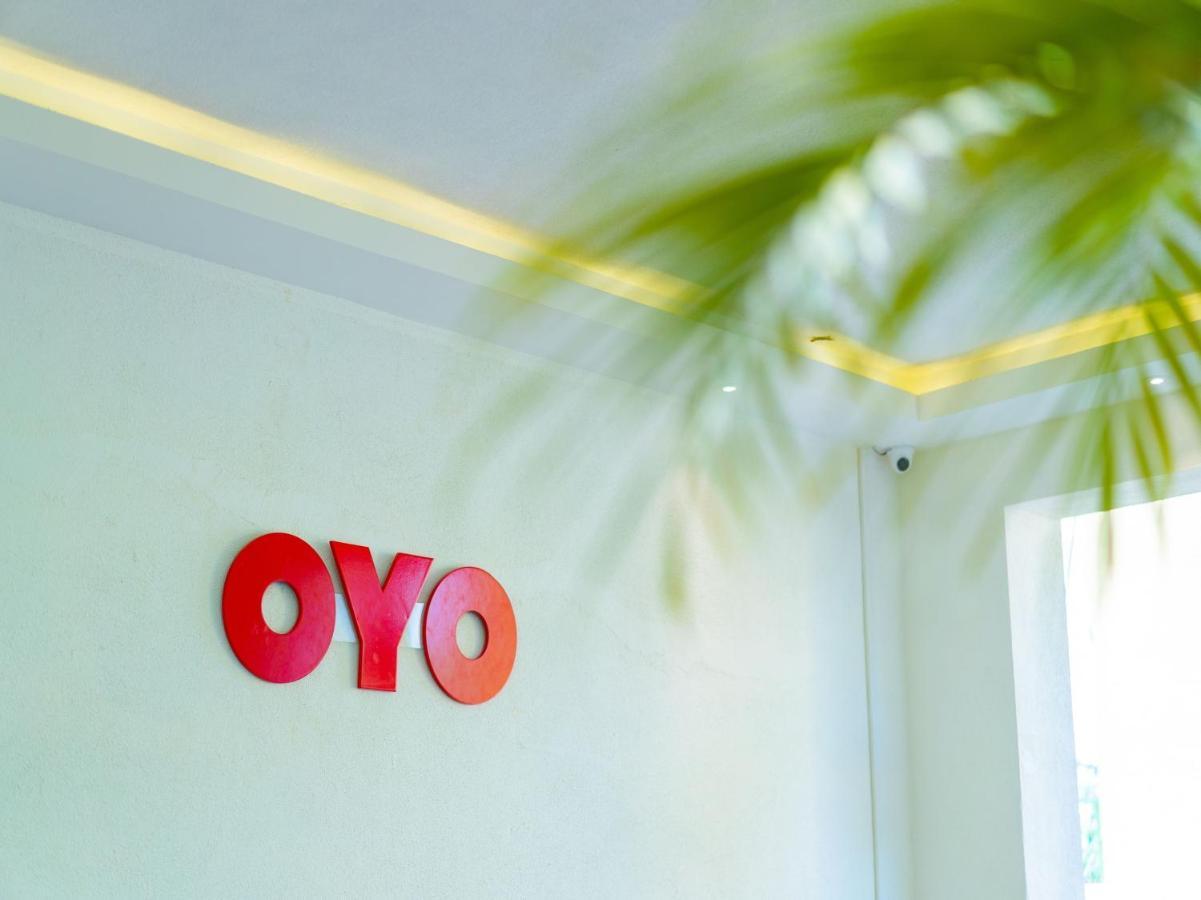 Oyo 72937 Hotel Tyagraj อัครา ภายนอก รูปภาพ